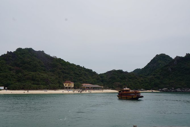 Full day boat trip with Cat Ba Captain Jack to Lan Ha Bay and Ha Long Bay - Price, group size, and value: why $27 can work here
