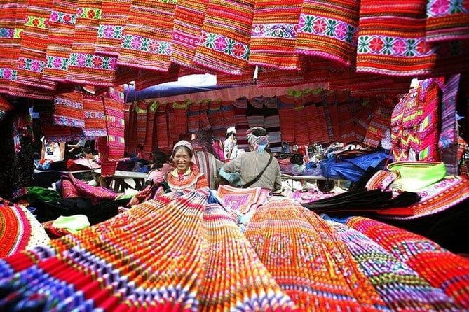Full Day Cultural Tour in Sapa Terraces - Y Linh Ho: Giay Lunch, Hoang Lien Son Views, and Valley Time