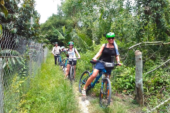 Full Day Off The Beaten Track the Mekong Delta. - Lunch, local coffee, and the small food stops that make the day