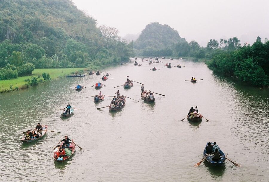 Full-Day Perfume Pagoda Private or Small-Group Tour - From Hanoi Old Quarter to the Yen Stream: the day starts slow