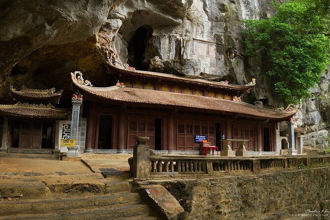 Full Day Private Tour in Ninh Binh(Trang An-Bich Dong-Mua Cave) - Sport bike through rice fields, plus a local family visit near Tam Coc