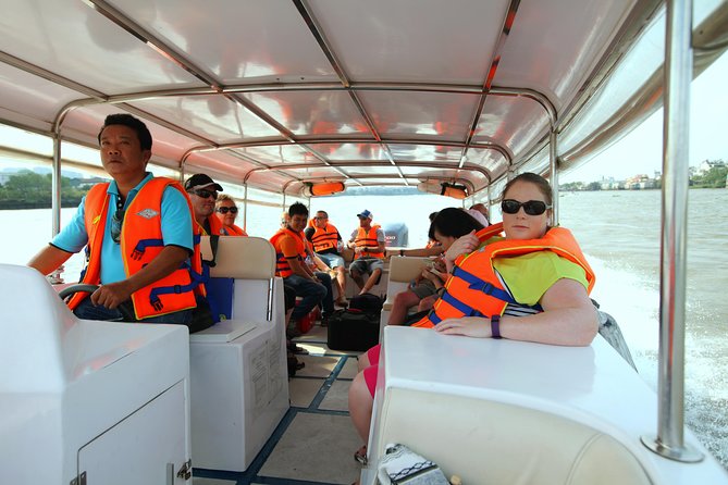 Full-Day Tour in the Cu Chi Tunnels with a Luxury Speed Boat - From District 1, 3, or 4 Pickup to the River