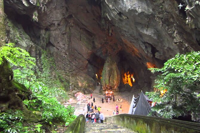Full Day Tour to Perfume Pagoda with Traditional Boat Ride - Walking, Steps, and Rain: How to Stay Comfortable