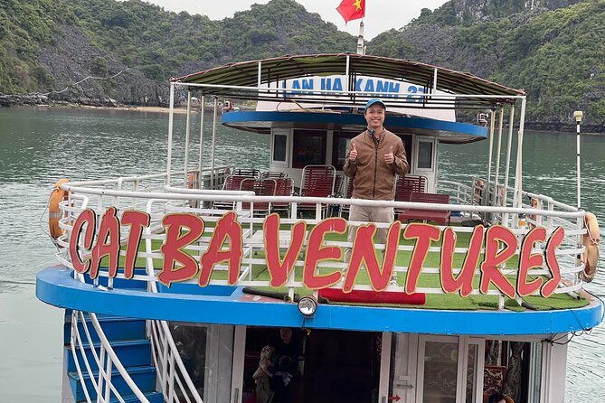 Full day trip to Lan Ha-Ha Long Bay from Cat Ba, avoid the crowds - Kayaking through rock arches and the Bat, Dark, and Bright caves