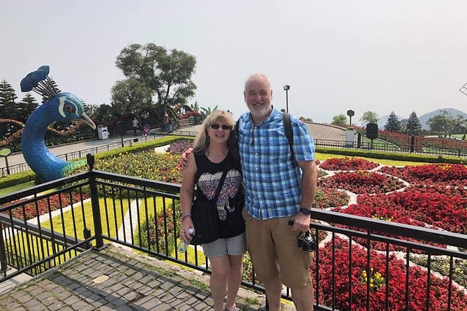 Golden Bridge-Marble Mountain-Hoi An City -Boat Ride-Night Market - Golden Bridge: the iconic walk, and how the park supports the photos