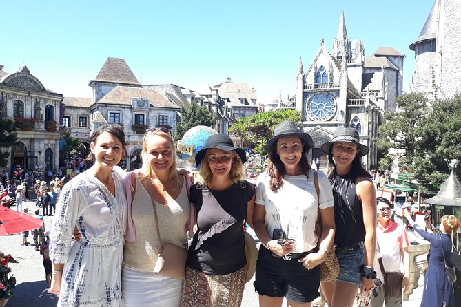 Golden Hand Bridge And Ba Na Hills tour from Hoi An/ Da Nang - Golden Hand Bridge: The Photo Moment and the Crowd Reality