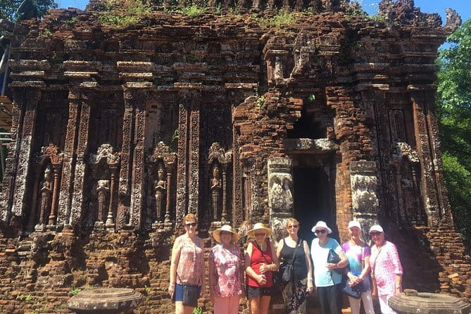 Guided Private My Son Sanctuary from Hoi An or Da Nang - The Cham building method: what to look for when there is no mortar