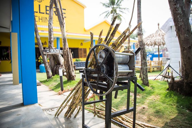 Guided tour of Sampan distillery // Agricultural Rum Medalist - Sugar cane to still: the distillery story you hear