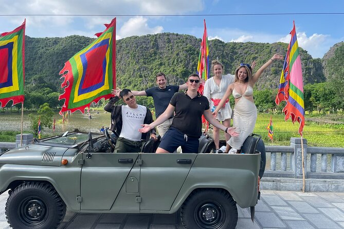 Ha Giang Army open Air Jeep 3 Days 2 Night Tour - Comfort that matters on a 3-day Loop: food, rooms, and rain gear