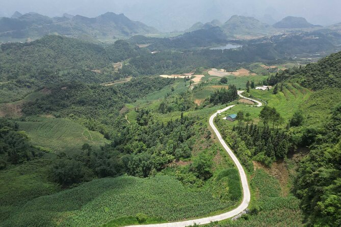 Ha Giang Loop 3 Days 2 Nights with Ha Giang Vision Tour - Day 3: Ma Pi Leng Pass, Tu Sản canyon viewpoints, and Du Gia village scenery
