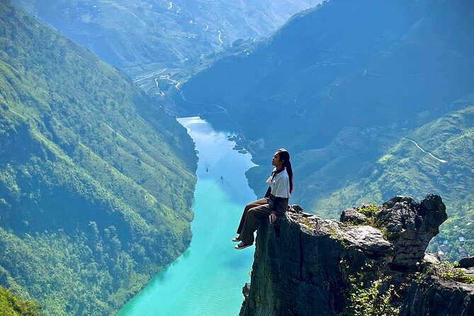 Ha Giang Loop 3D/2N Private Room+Free Dorm Hotel 1N before tour - Day 1: Ha Giang City, Bac Sum Slope, Quan Ba Heaven Gate, and Doi Mountain views