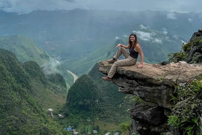 Ha Giang Loop motorbike Private 4 days Tour all inclusive - The Ha Giang Loop in a private 3-day, 2-night style