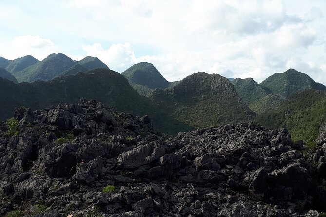 Ha Giang tour 3 days 2 nights - Day 2, Dong Van Geopark and Ma Pi Leng Pass, the pass day you remember