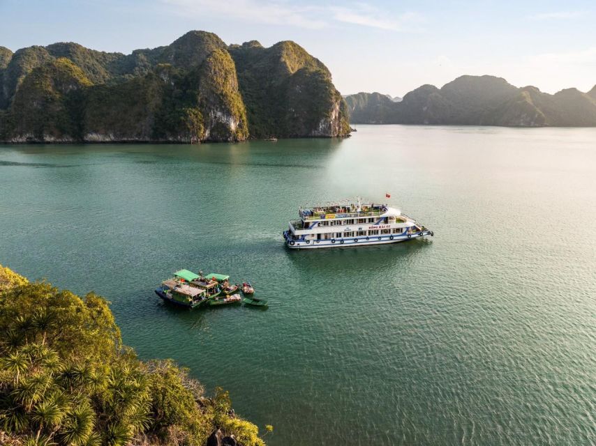 Ha Long: Afternoon Cruise with Lunch, Kayaking, and Swimming - Ha Long Bay scenery while locals name the rocks