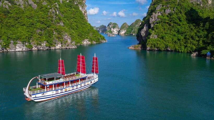 Ha Long Bay - Bai Tu Long Bay Luxury Boat Tour & Transfer - Key points to know before you go