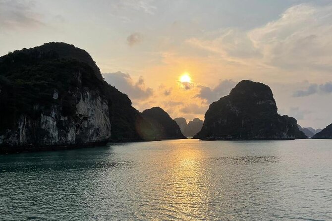 Ha Long Bay Day Cruise From Ha Noi - Tuan Chau Harbor to the bay cruise route, with lunch included