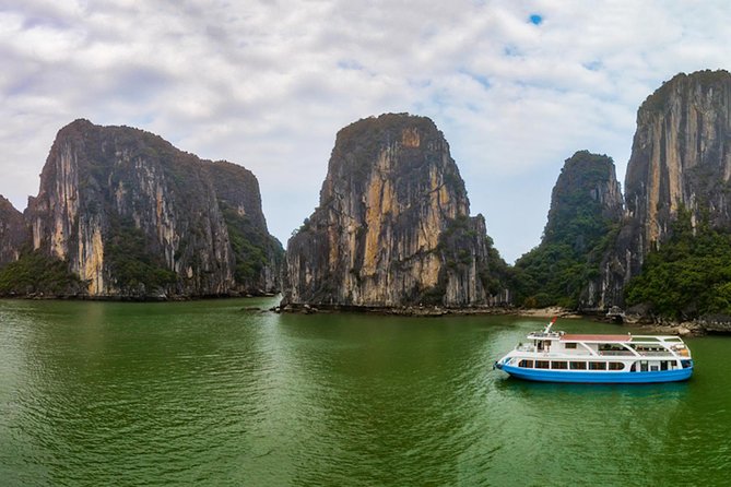 Ha Long Bay Six Hours Trip Kayaking & Swimming on Beach - Lunch onboard: included, filling, and easy to plan around