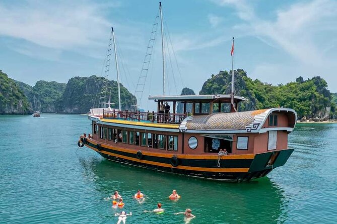 Ha Noi - Cat ba island - Lan Ha Bay - Kayaking 1 Day - A 5:30am Start for Lan Ha Bay’s Quieter Water