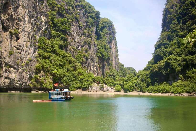 Half day Lan Ha Bay excursion ( 4 hours ): Kayaking, Snorkel - Swimming and Snorkeling: Clear Water, Calm Spots, and How to Prep