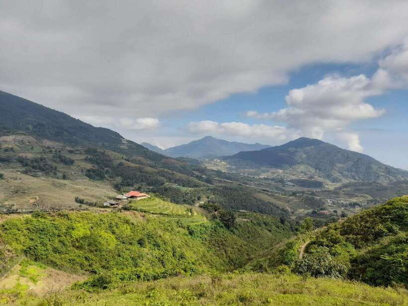 Half Day Sapa Trekking to Visit Lao Chai - Ta Van - Lao Chai: Black Hmong village time and Hoang Lien Son views