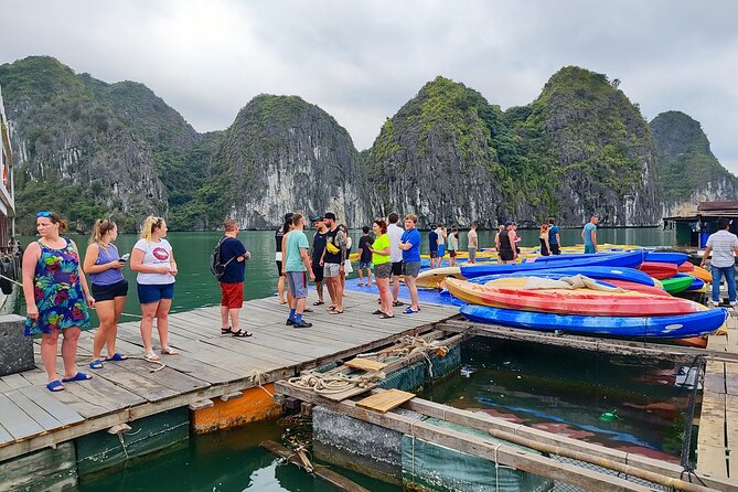 Halong Bay 2 days on classic cruise, small group, biking-kayaking - Crew and guides: small touches that people rave about