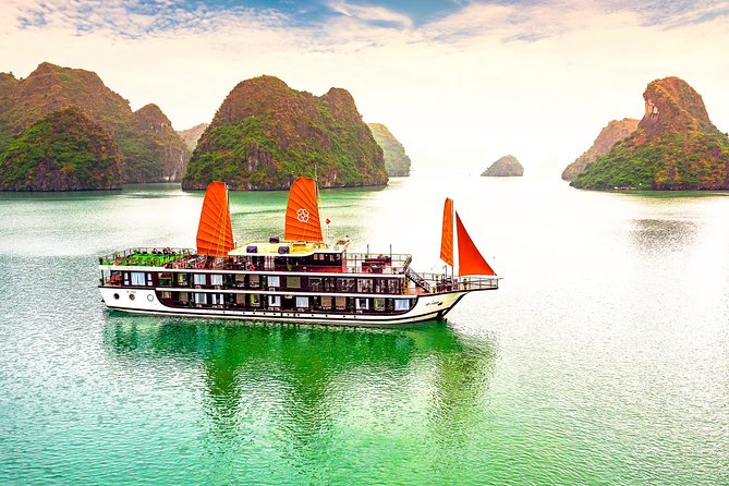Halong Bay Cruise 2 days 1 night from Hanoi included transfer - Your cabin experience: comfortable sleep and the daily water routine