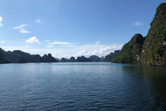Halong Bay Cruise With Cave, Kayaking, Swimming - Buffet Lunch - Why this Halong Bay day cruise feels worth it
