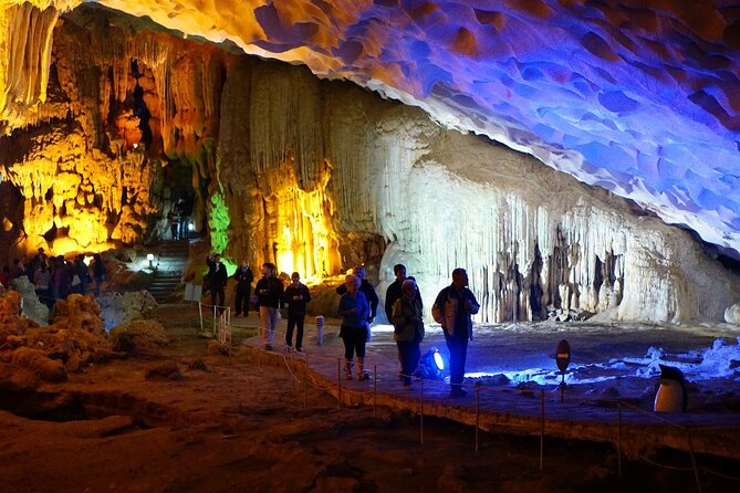 Halong Bay Day Tour 6Hour Deluxe Cruise Limousine Bus Small Group - Hang Luon water cave: kayaking or bamboo boat gives you options