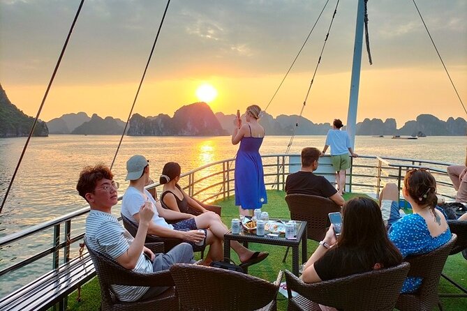 Halong Bay Day Tour 6Hour Deluxe Cruise Limousine Bus Small Group - 3-hour Halong Bay cruising and the tea moment on board