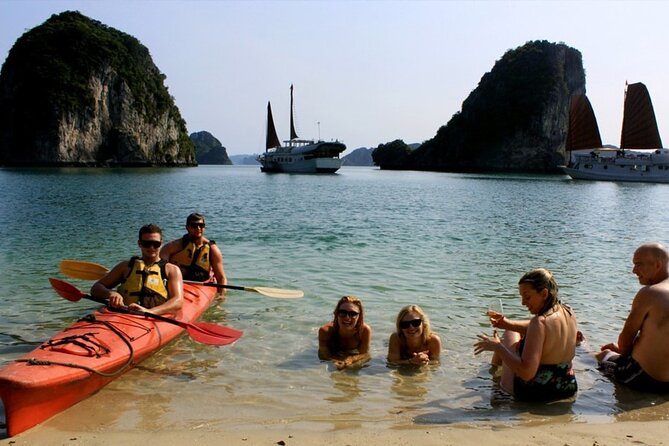 Halong Bay Day Tour By Diamond Era Cruise,Titop,Sung Sot & kayak - Lunch on the Ship: Buffet Variety, Timing Pressure, and How to Navigate It