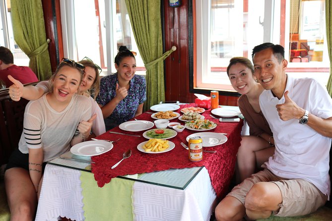 Halong Bay Day Tour Islands, Cave, Kayak. Lunch. All inclusive - Ba Hang rowing time: kayak or bamboo boat