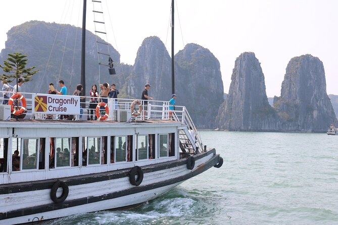 Halong Bay Day Tour Islands, Cave, Kayak. Lunch. All inclusive - Thien Cung Cave walk: why the ticketed cave stop matters
