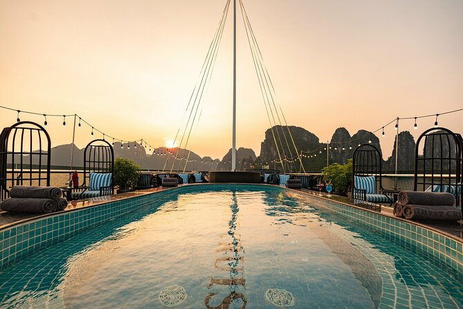 Halong Bay Day Tour With Sunlight Luxury Cruise With Transfer - Sung Sot Cave: the big highlight, plus the stair reality
