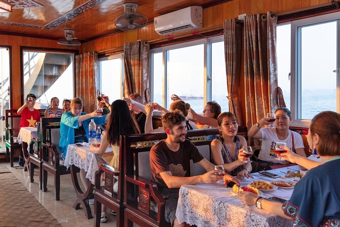 Halong Bay Day Tour With Titop Island, Cave, Kayak & Lunch - What the Guide Adds (and Why Names Like Linh, Ken, and Phong Pop Up)