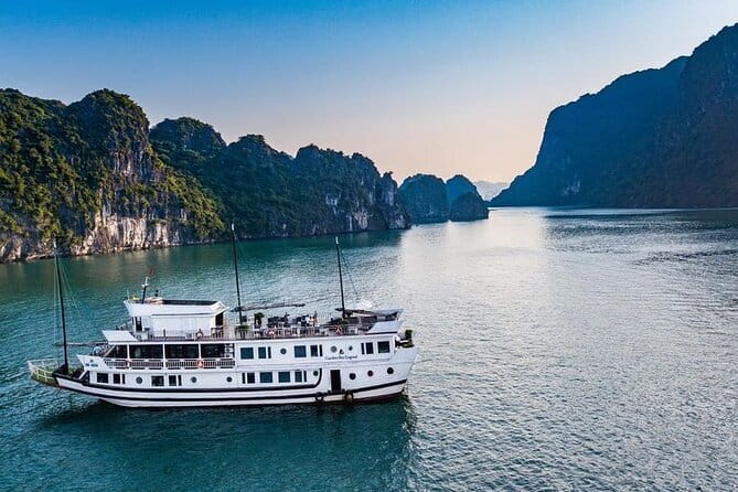 Halong Bay Full Day with All-Inclusive - Halong Bay in one long day: what “full day” really means