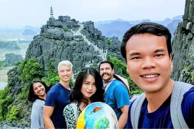 Halong Bay Full Day with All-Inclusive - Titov Island beach time and panoramic views