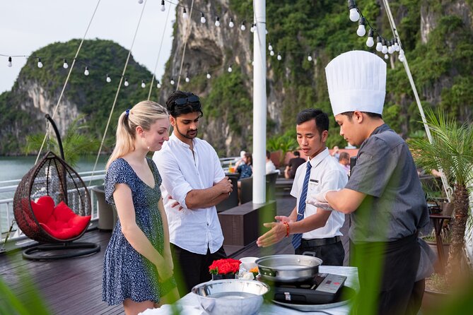 Halong Bay - Hera Luxury Day Cruise 7.5 Hours - Dark and Bright Caves by kayak or bamboo boat: the best “active” stop
