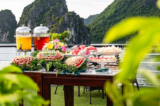 Halong bay Luxur Cruise Day trip: Buffet lunch & Limousine bus - Price and logistics: what the $35 really covers