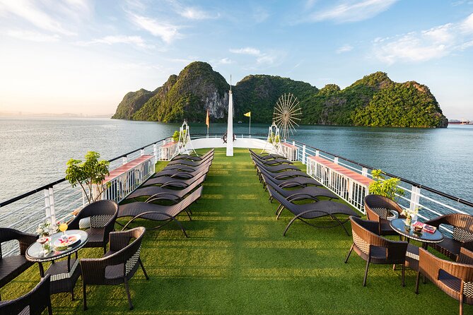 Halong bay Luxur Cruise Day trip: Buffet lunch & Limousine bus - Hanoi Old Quarter pickup and the limo bus rhythm