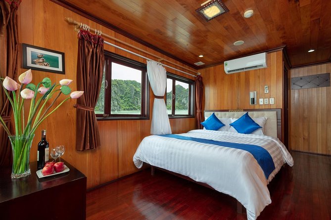 Halong deluxe cruise 2D/1N: Surprise cave, Titop island, Full Meals, best prices - Full meals onboard: what included food actually means