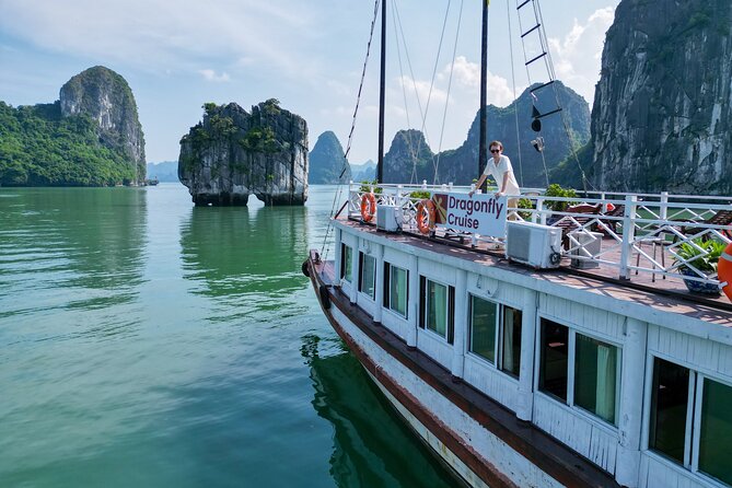 Halong Islands, Caves, Kayak, Lunch day tour w Dragonfly Cruise - Group size, comfort, and guide style: what to expect