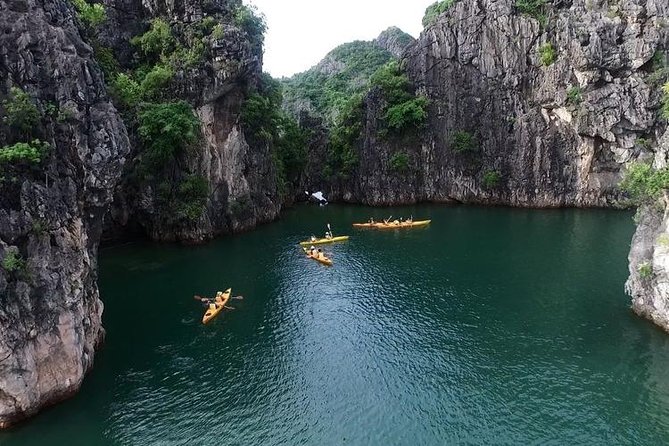 Halong Luxury Cruise Full Day Tour from Hanoi: All Inclusive - Sung Sot Cave: The Classic Halong Stop That Sets the Tone