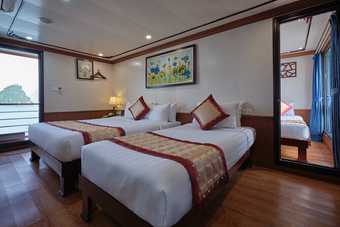 Hanoi: 3-Day Ninh Binh Trip and Ha Long Bay 4-Star Cruise - Day 2 Ha Long Bay: from Tuan Chau Marina to a 4-star cruise