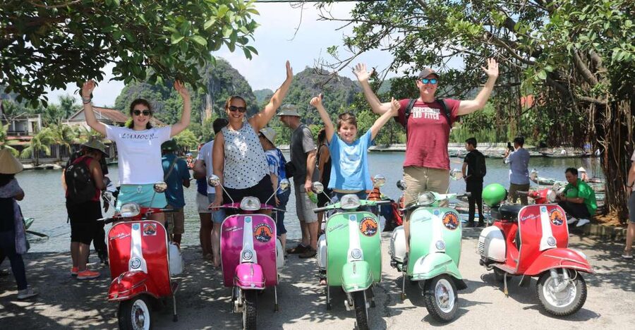 Hanoi 4.5-Hour Vespa Tour city tour - Why a vintage Vespa makes Hanoi click