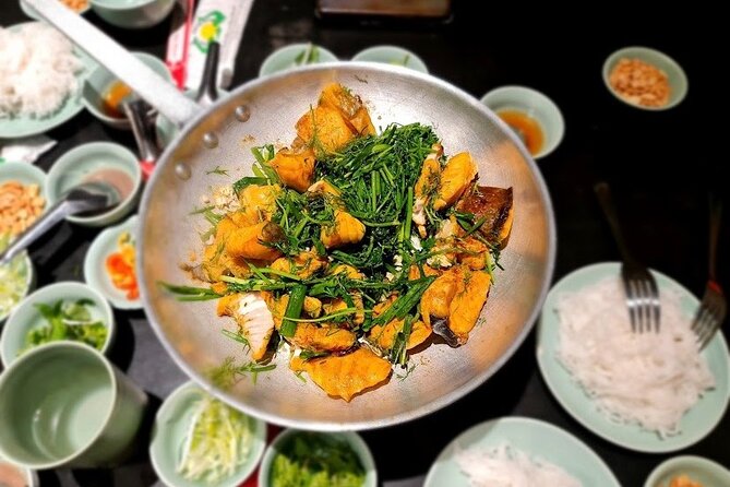 Hanoi: 7 Tasting Street Food Walking Tour and Train Street - Price and value: is $35 fair for 3 hours and 7 tastings?