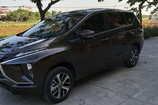 Hanoi Airport and Hanoi City Private Transfer - Meeting the Driver at Noi Bai: Name Sign, Arrival Halls, and Timing