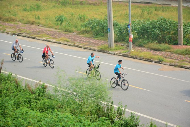 Hanoi Bicycle Tours: Half Day Bicycle Tours Hanoi Countryside - Red River Riding, Markets, and Lotus-Lake Breaks