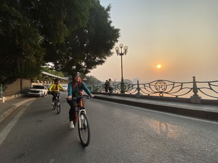 Hanoi: Bike Tour Through Hidden Gems and Banana Island - Key Highlights