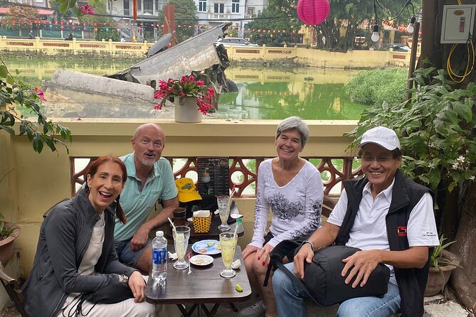 Hanoi City Bike Tour through Banana Island & Food Tasting - Why Hanoi by bike feels more real than by foot