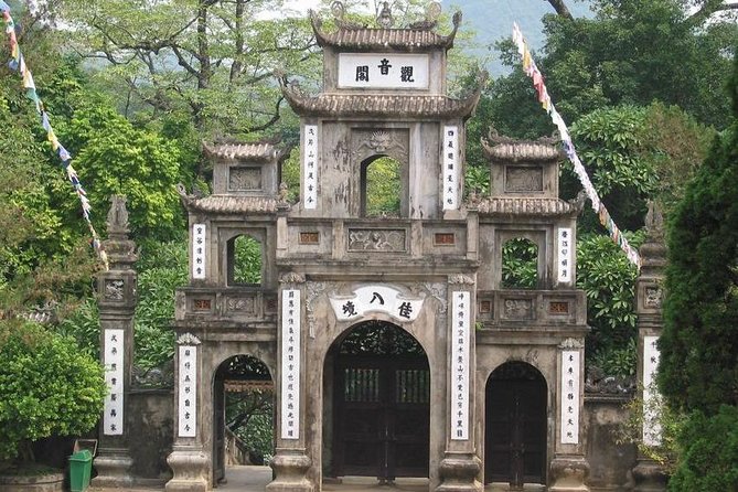 Hanoi City Half Day Private Tour included train street, meals - Ma May Street and the feeling of old Hanoi